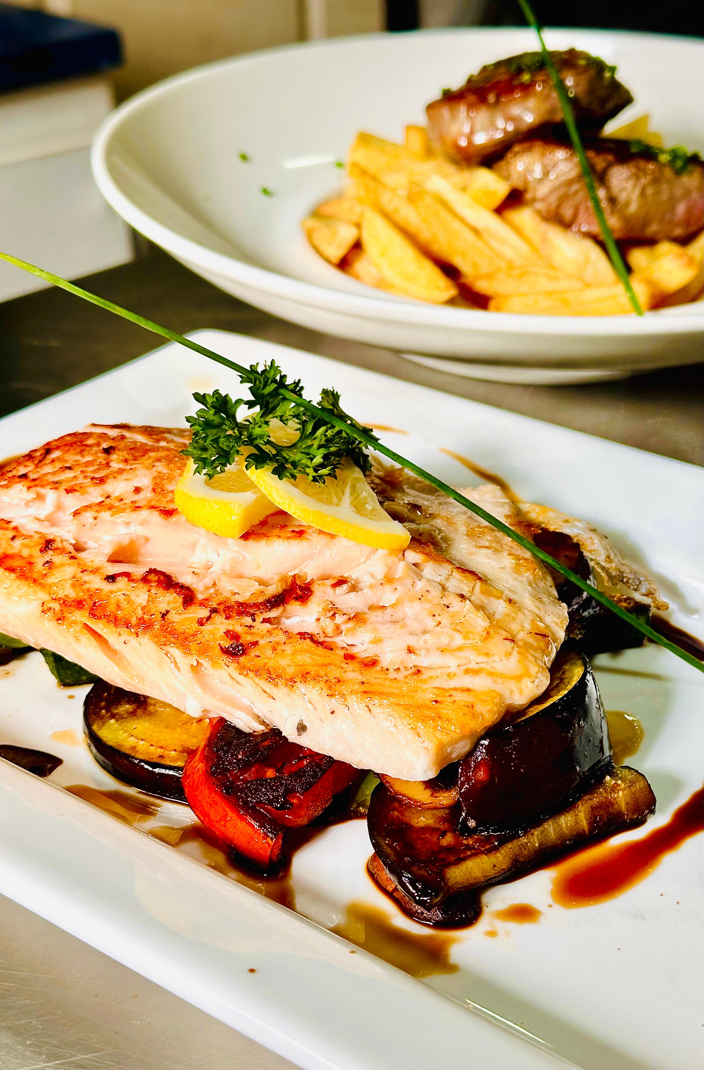 SALMON EN PLANCHA
